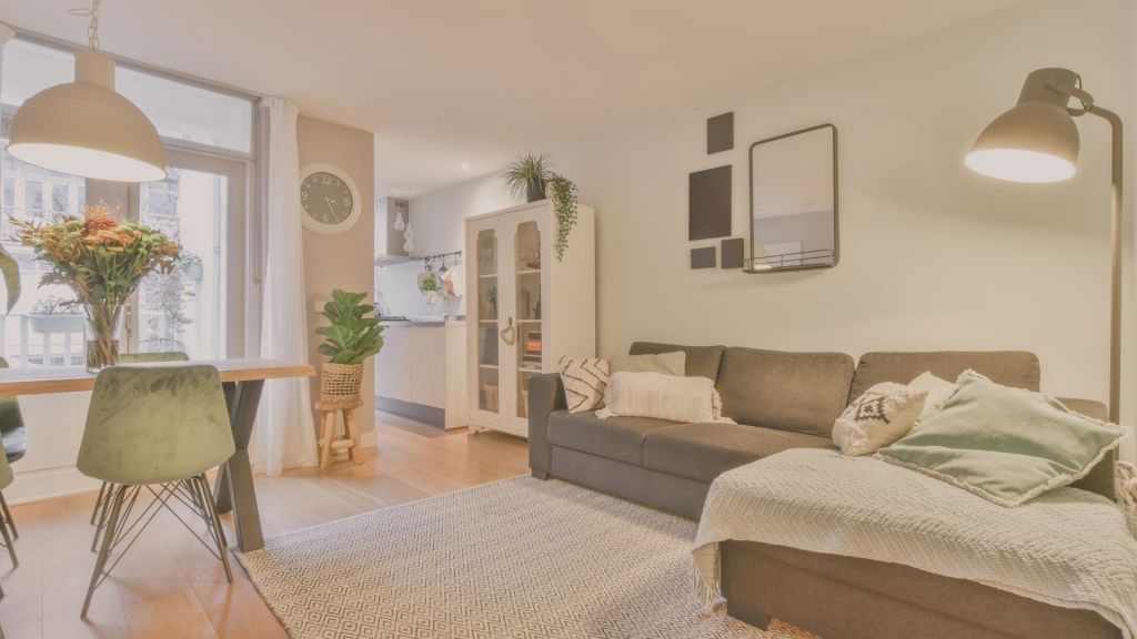 Airbnb Rental Cleaning: Cleaning Tips for Lakewood Hosts